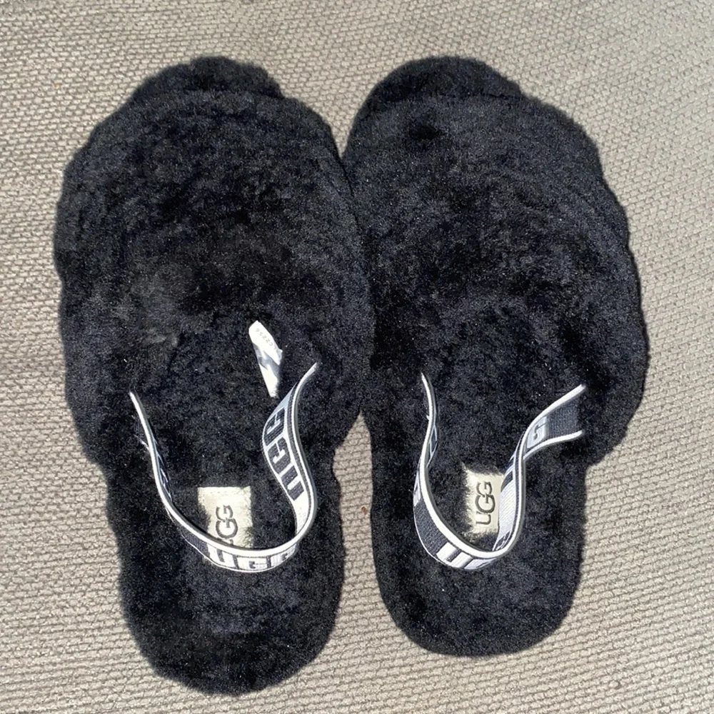 UGG - Picture 7 of 12